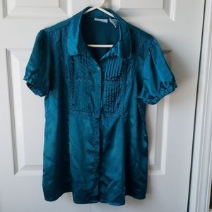 Announcements Maternity blouse short sleeves blue size medium